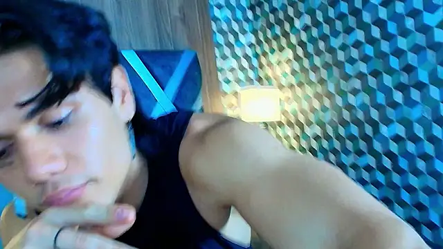 James Morrisonm online show from February 13, 3:35 am