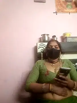 Snapshot of Hotsexy_bhabhiji chatting on November 16, 2:55 pm Hotsexy bhabhiji online show from November 16, 2:55 pm