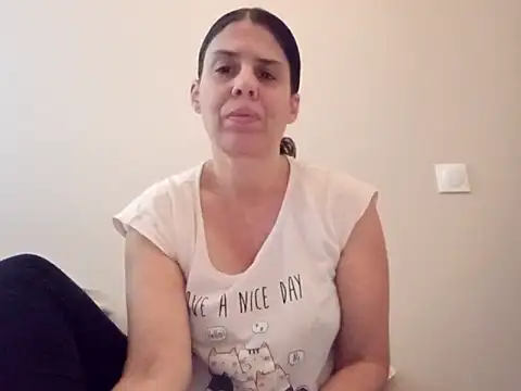 Snapshot of hotnathy69 chatting on December 1, 8:08 am hotnathy69 online show from December 1, 8:08 am