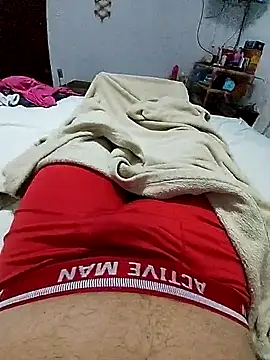 013boyy online show from November 2, 3:42 am