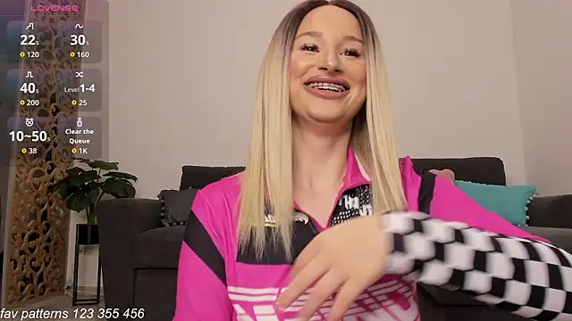 ScarletFlamee online show from February 10, 8:24 pm