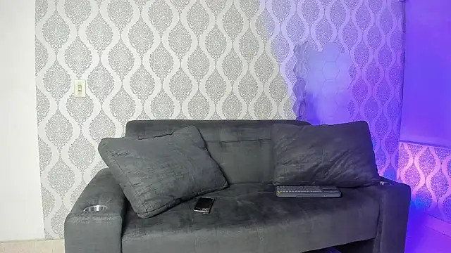 Boy savoy online show from January 12, 7:35 am