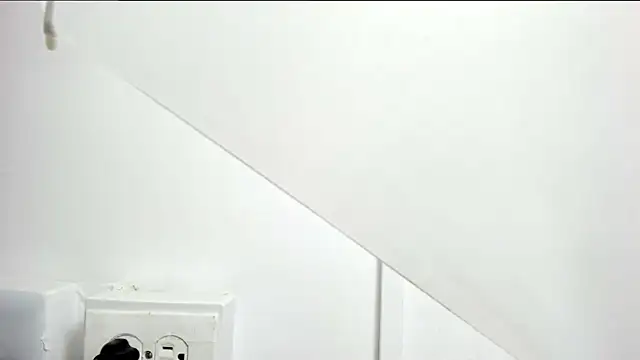 kendra london online show from February 28, 11:22 am