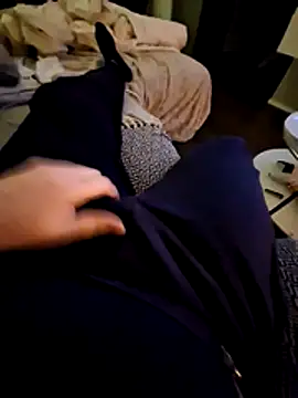 Snapshot of Boy18cm93 chatting on January 12, 8:25 pm Boy18cm93 online show from January 12, 8:25 pm