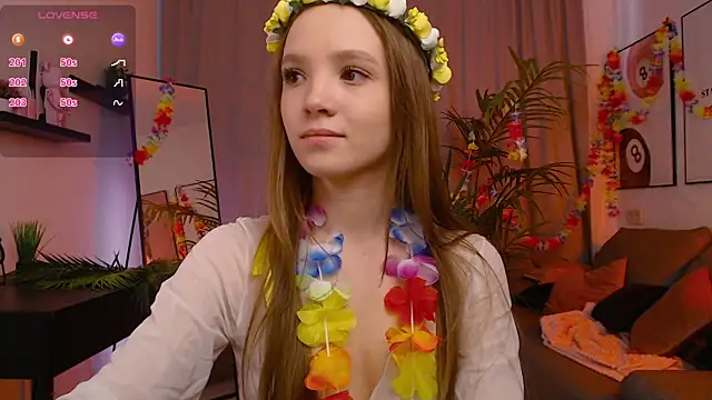 Adria Arjona online show from April 3, 7:39 am