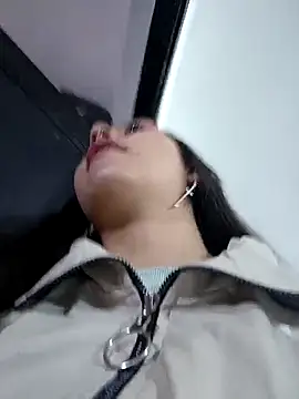 naughtygoddesss  online show from November 27, 1:07 am