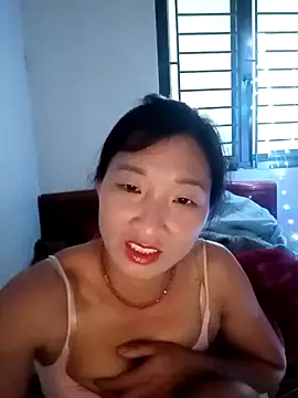 wees-lind online show from December 14, 9:47 am