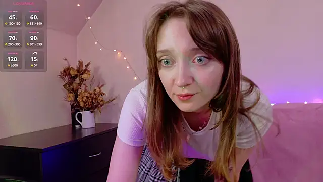 TinyMuse  online show from November 22, 1:48 am