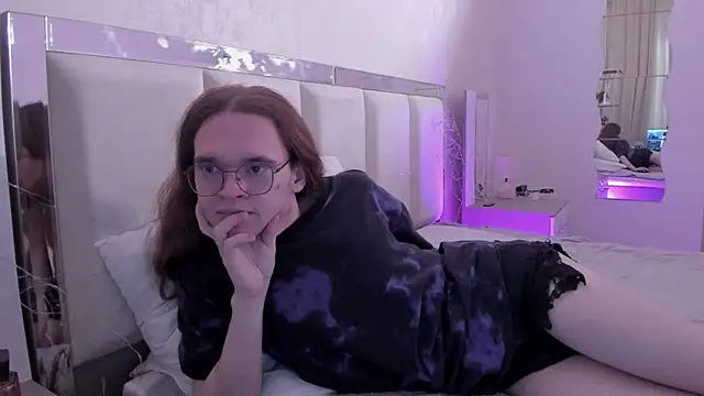 Mark Glover online show from November 14, 10:25 am