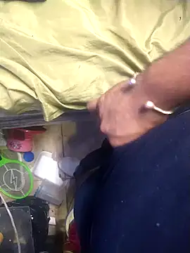 Snapshot of KARNEs24666 chatting on November 5, 11:38 pm KARNEs24666 online show from November 5, 11:38 pm