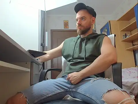 Ryanstone  online show from November 29, 11:35 am