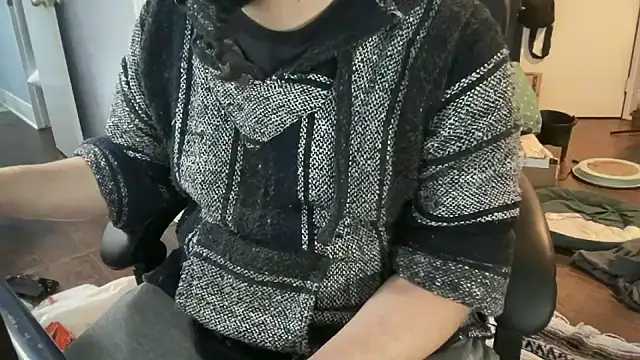 xeviall online show from February 23, 4:21 am