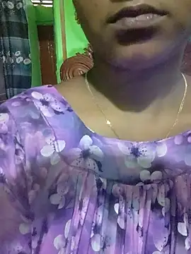 Snapshot of Neha533 chatting on July 12, 11:34 am Neha533 online show from July 12, 11:34 am