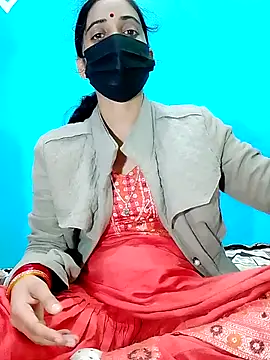 Snapshot of New_Married_Couple chatting on November 3, 3:02 pm New Married Couple online show from November 3, 3:02 pm