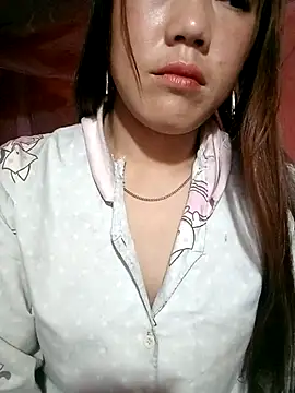 Snapshot of Sara_pusyy chatting on April 7, 8:42 pm Sara pusyy online show from April 7, 8:42 pm