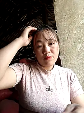 Snapshot of Sara_pusyy chatting on April 13, 5:02 am Sara pusyy online show from April 13, 5:02 am