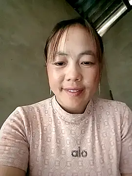 Snapshot of Sara_pusyy chatting on April 21, 5:14 am Sara pusyy online show from April 21, 5:14 am