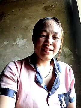 Snapshot of Sara_pusyy chatting on May 6, 7:02 am Sara pusyy online show from May 6, 7:02 am