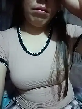 Snapshot of Sara_pusyy chatting on June 1, 4:52 pm Sara pusyy online show from June 1, 4:52 pm