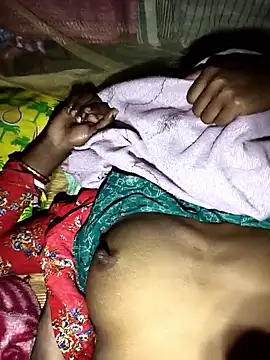 pooja-capal81 online show from February 28, 11:17 pm