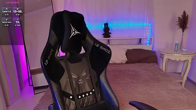 Snapshot of _Melissa_Evans_ chatting on November 22, 5:17 am Melissa Evans online show from November 22, 5:17 am