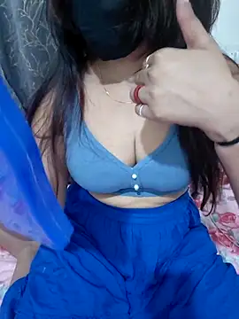 Aarti909090 online show from April 13, 5:29 pm