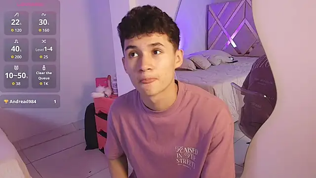 Snapshot of Eiden_Blake chatting on January 14, 1:11 am Eiden Blake online show from January 14, 1:11 am