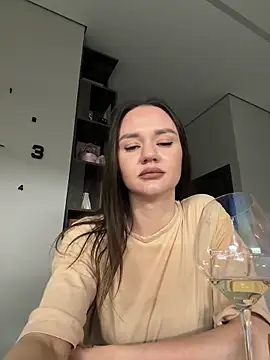 Snapshot of juicy_pumpkin chatting on November 7, 9:15 pm juicy pumpkin online show from November 7, 9:15 pm