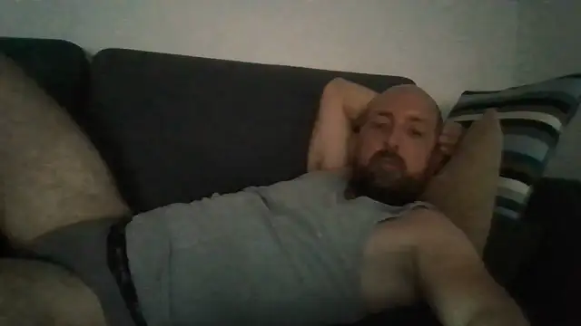 Snapshot of luca_beech88 chatting on June 22, 6:05 pm luca beech88 online show from June 22, 6:05 pm