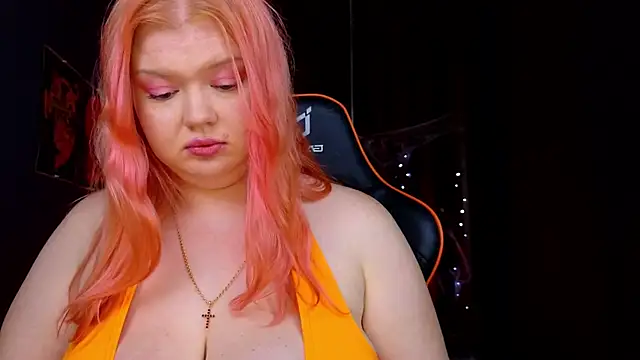 Snapshot of AriettaHeart chatting on November 2, 9:39 pm AriettaHeart online show from November 2, 9:39 pm