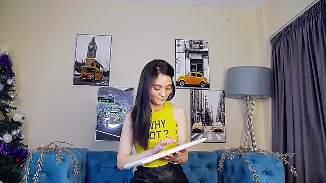 FayeSlate online show from January 11, 6:18 am