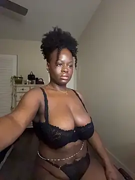 ladiosa selene online show from February 18, 11:44 pm