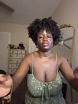 ladiosa selene online show from March 5, 12:39 am