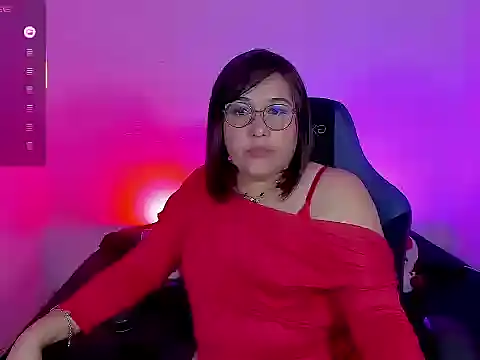 Snapshot of Charlotte_rhodes chatting on November 4, 11:53 am Charlotte rhodes online show from November 4, 11:53 am