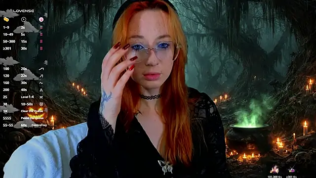 WICKEDEMBER online show from April 6, 1:58 am