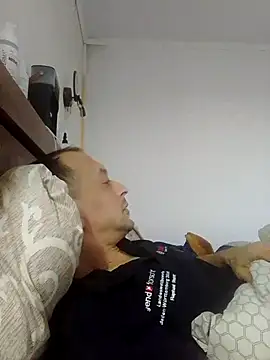 Yraaaar online show from November 13, 5:50 am