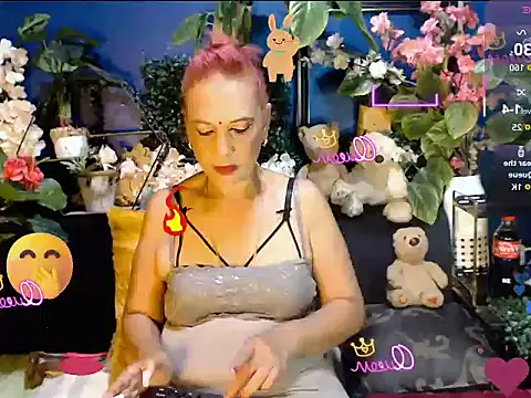 Hot queen57 online show from January 7, 5:26 pm