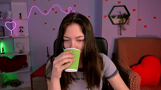 baby hotte online show from March 10, 6:51 am