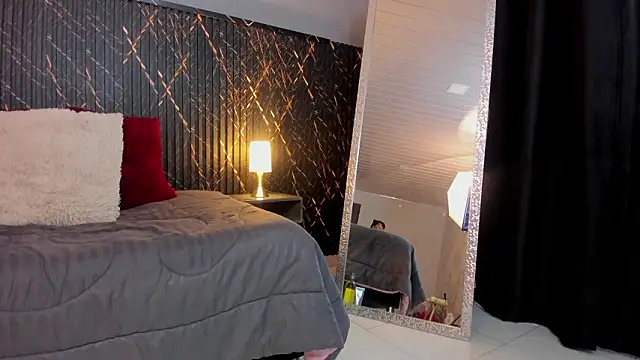 clara heat online show from February 3, 7:41 pm