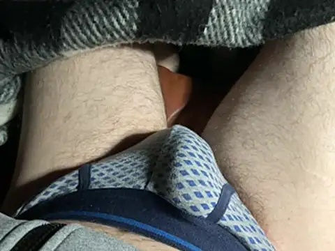 Snapshot of HairySamm chatting on January 17, 9:29 pm HairySamm online show from January 17, 9:29 pm