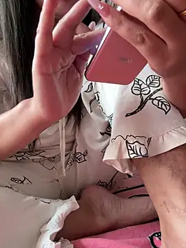 Snapshot of xiaozhu-88 chatting on November 9, 6:33 am xiaozhu-88 online show from November 9, 6:33 am