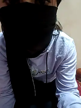 Snapshot of Tamil_White_Rose chatting on March 5, 7:21 pm Tamil White Rose online show from March 5, 7:21 pm