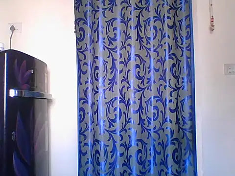 Snapshot of Mathi_cam chatting on February 9, 4:49 am Mathi cam online show from February 9, 4:49 am