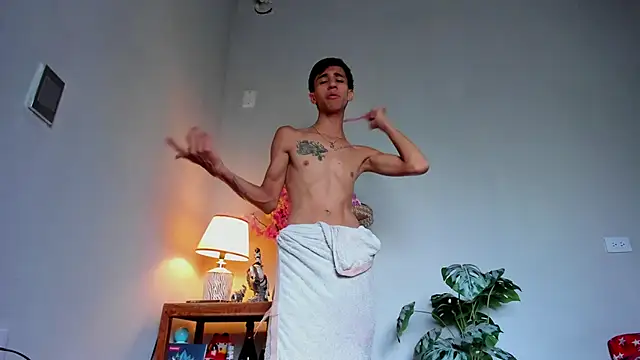 lucian davii online show from February 13, 2:57 pm