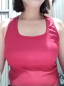 Snapshot of Niramiu chatting on February 13, 4:08 am Niramiu online show from February 13, 4:08 am