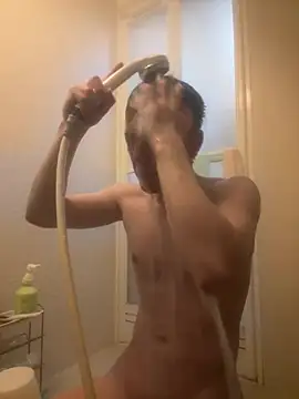 ippei0001 online show from February 12, 9:48 am