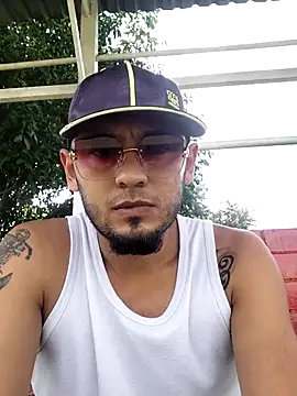 kmerlin online show from June 4, 2:56 pm