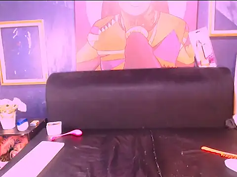 Slipperyebony online show from December 19, 6:42 am