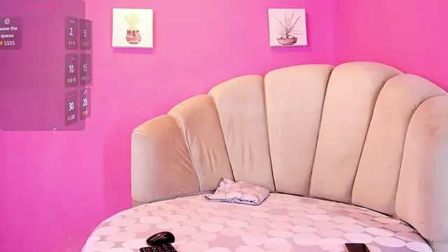 Snapshot of temperancex chatting on November 10, 3:38 am temperancex online show from November 10, 3:38 am