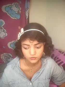 Freakingromance online show from March 2, 7:32 pm